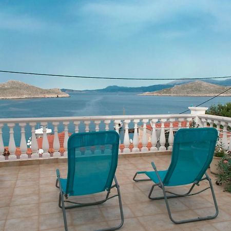 Villa Niovi Chalki Town Exteriör bild
